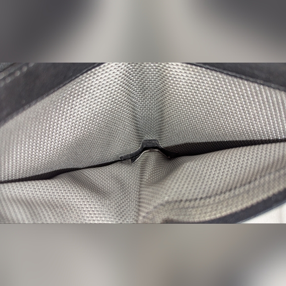 MCM Armour Visetos Studded Python Print Zip Around Small Wallet Red Black VGUC - Picture 10 of 11